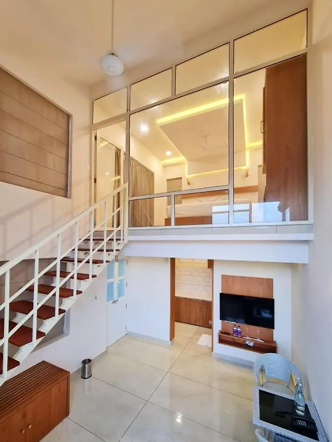 Nexstay Grand Chaliyar Resort Edavanna