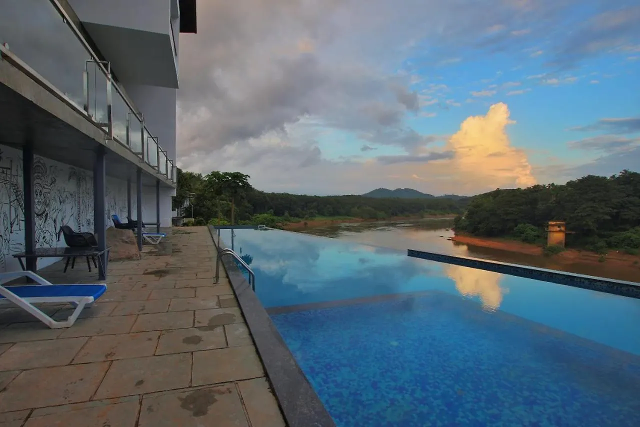 Nexstay Grand Chaliyar Resort Edavanna